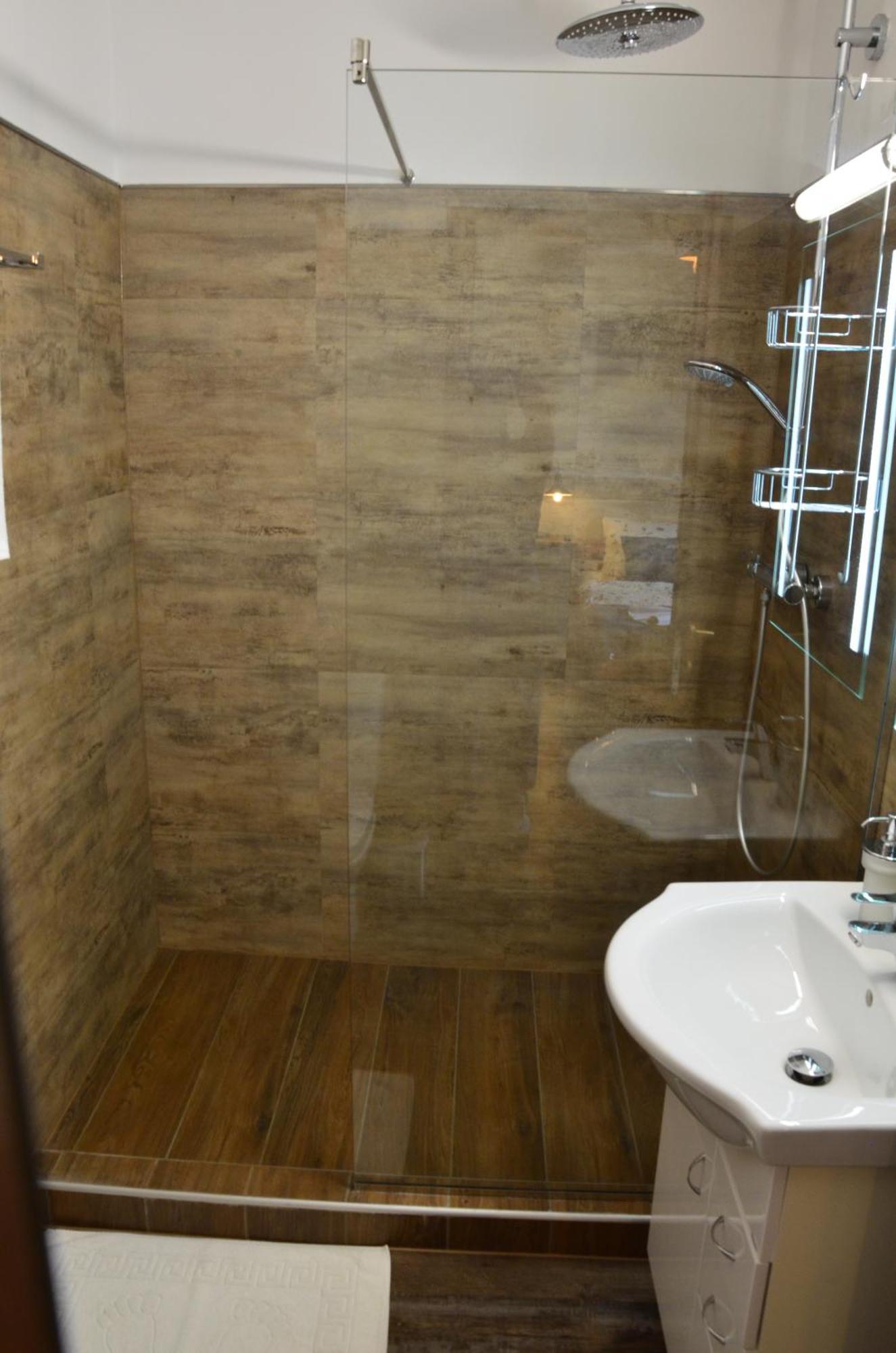 Hotel Kerekerdo Vendeghaz Kisszékely Zewnętrze zdjęcie
